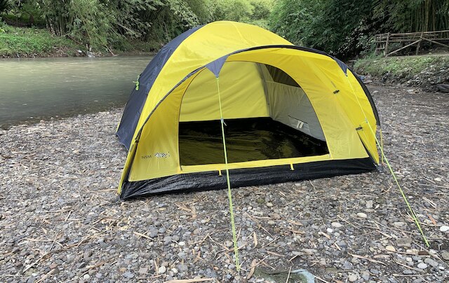 パサール クボン エンプリング キャンピング グラウンド