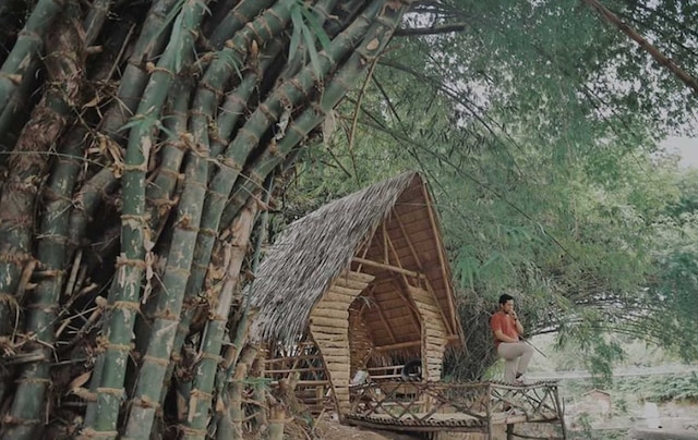 パサール クボン エンプリング キャンピング グラウンド