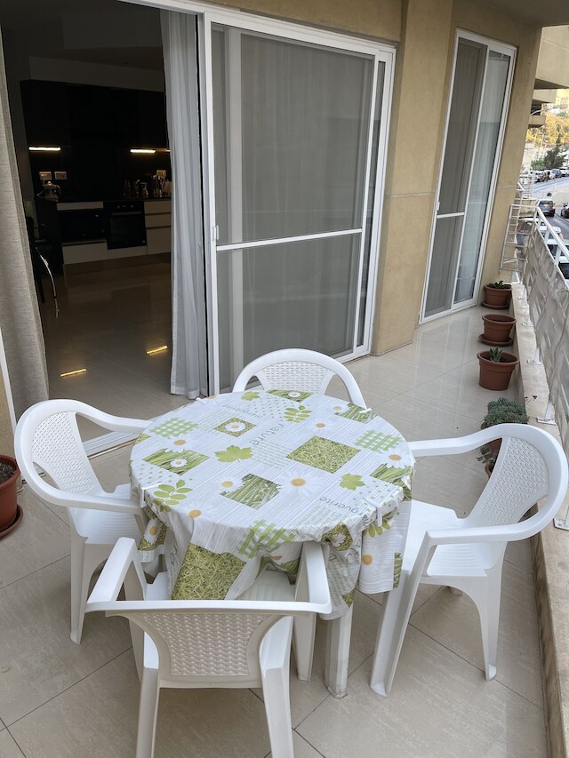 スピノラ ベイ 3  ダブル ベッド ニア ビーチ プライム ロケーション