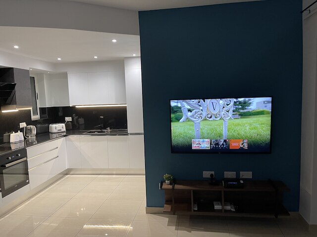 スピノラ ベイ 3  ダブル ベッド ニア ビーチ プライム ロケーション