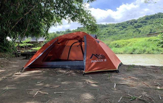 キャンピング グラウンド タマン ヌギルリ