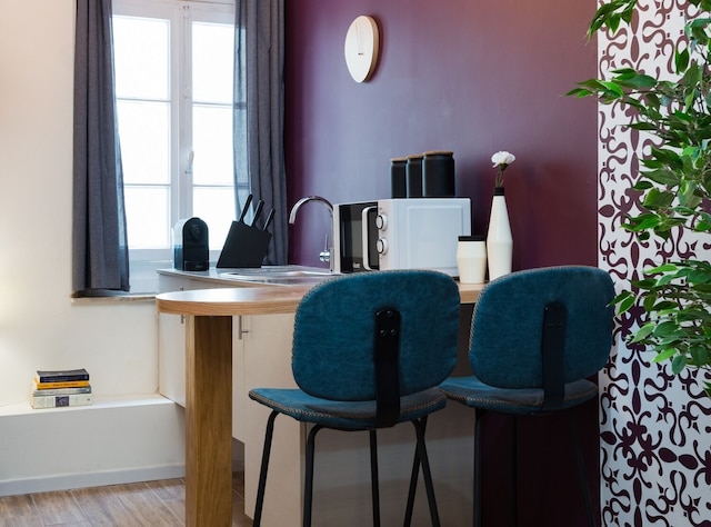 アジュ ベン イェフダ 42