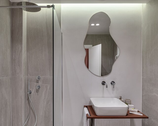 アクロポリス ホワイト キー レジデンス