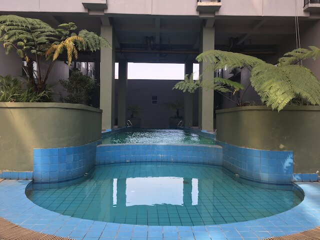 ボヘミアン ビューティー スタジオ ルーム アット グランド アジア アフリカ アパートメント