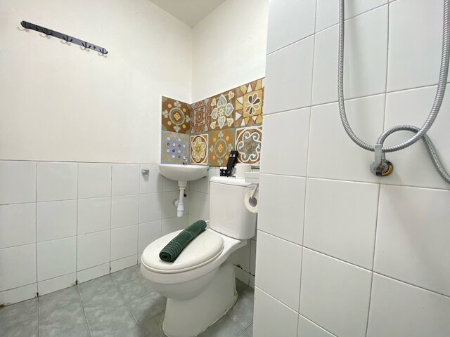 ボヘミアン ビューティー スタジオ ルーム アット グランド アジア アフリカ アパートメント