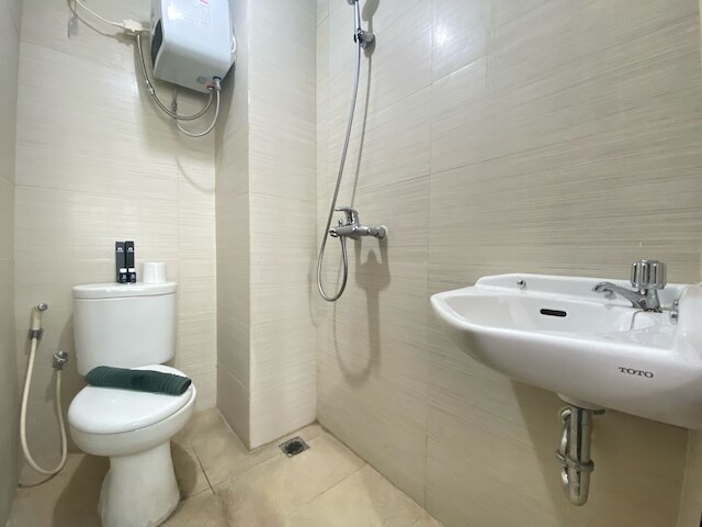 コージー スタジオ アパートメント アット ゲートウェイ パスツール バンドン