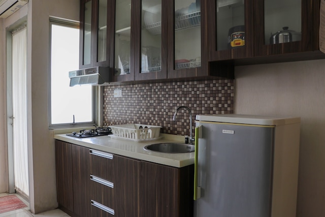 ナイス アンド スタイリッシュ 2ベッBRム アット スディルマン パーク アパートメント