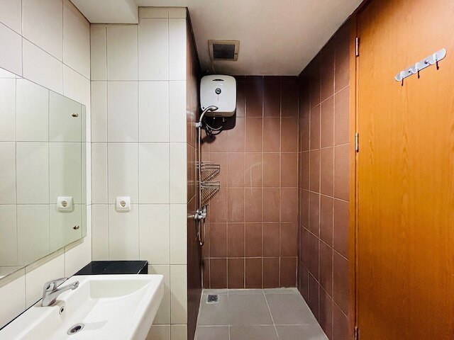 コージー スタジオ ルーム アット ダゴ スイーツ アパートメント