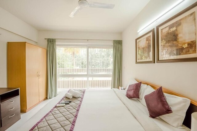 アルトゥルイスト・ビジネスステイズ (B -1)