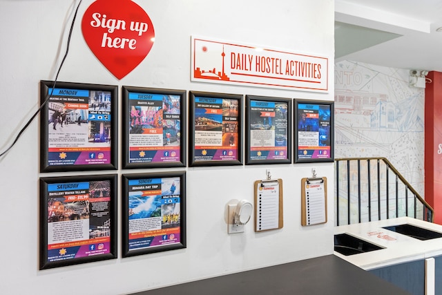 サムサン トロント - ホステル