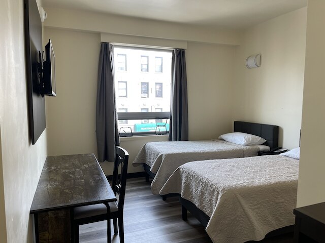 アストリアインラガーディアホテル