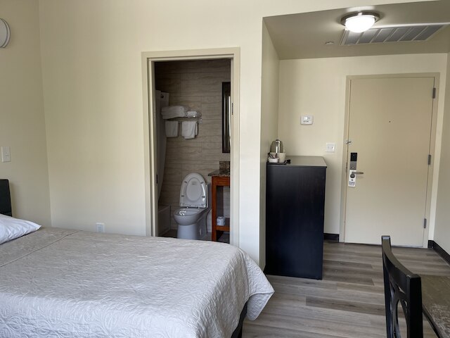 アストリアインラガーディアホテル