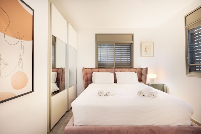 モダン アンド スタイリッシュ 2ベッBルーム アパートメント