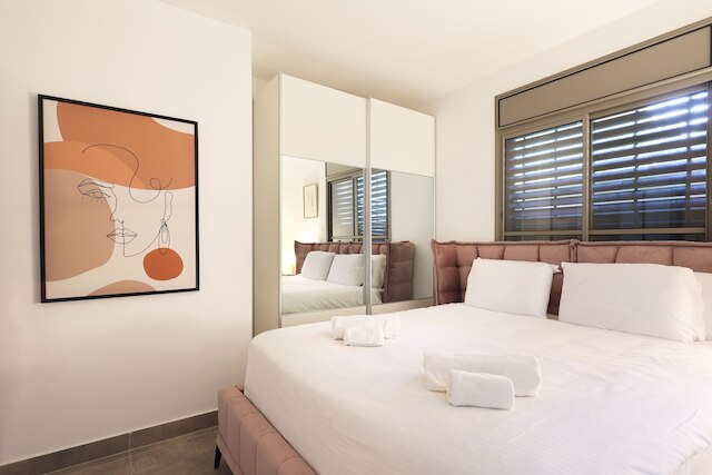 モダン アンド スタイリッシュ 2ベッBルーム アパートメント