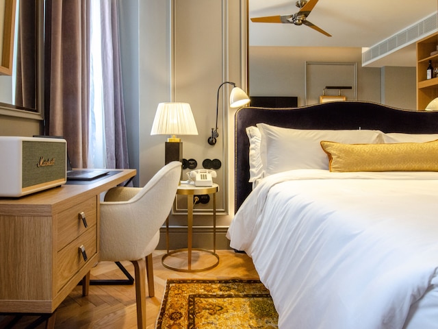 ブラウンズ アベニュー ホテル