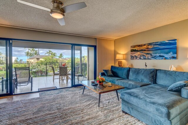 ワイレア エルア ヴィレッジ WEV-2103 バイ KBM