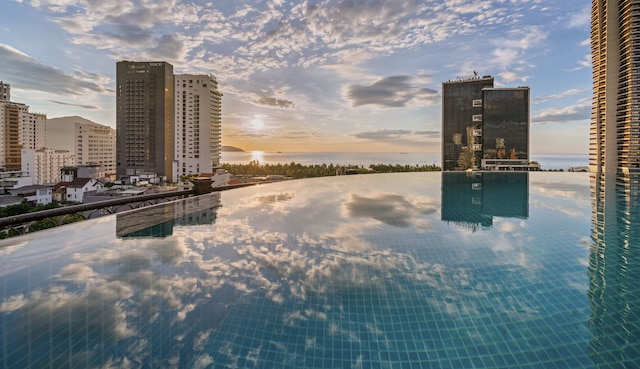 ホテル・デル・ルナ by LUK グローバル