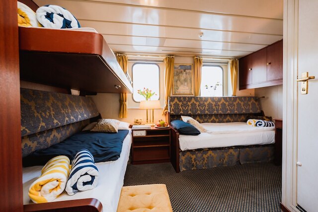 リバー・ホテル