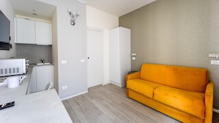 イタリアンウェイ - ザ B ビレッジ ビジネス - 30