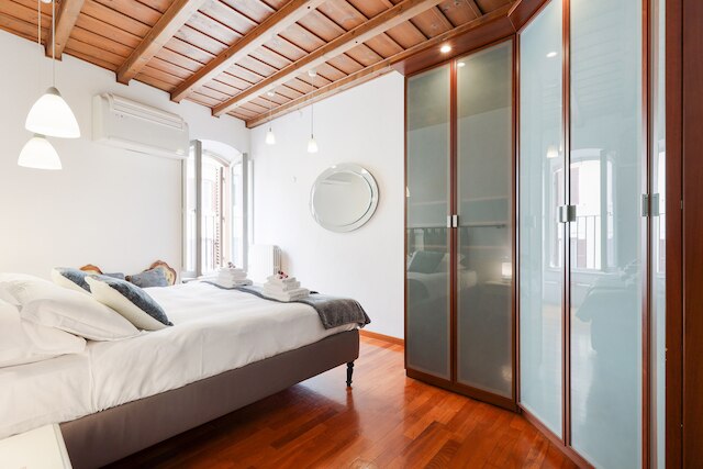 ローマ アズ ユー フィール - メゾン スパニッシュ ステップス