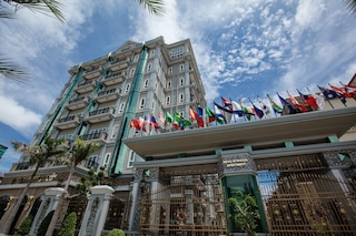 ヘング モハサル アパートメント