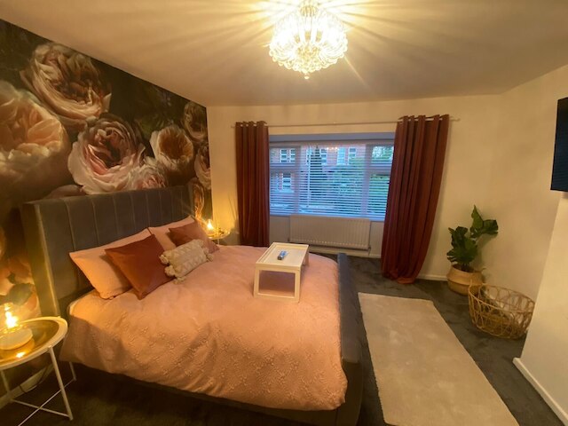 チャーミング 3 ベッド ハウス ニア セントラル マンチェスター