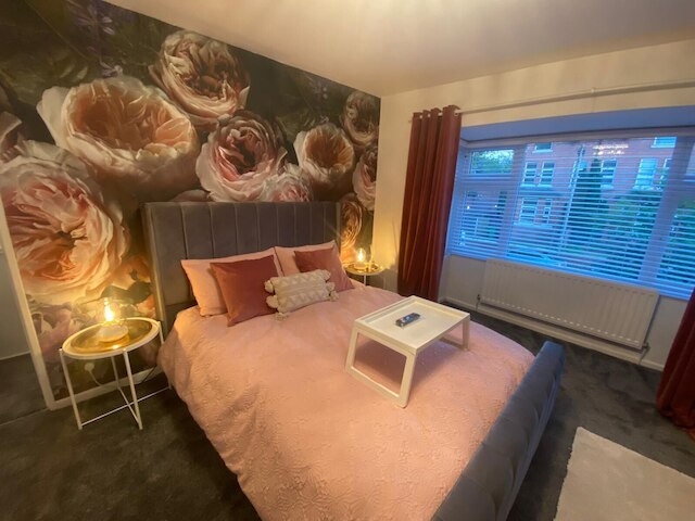 チャーミング 3 ベッド ハウス ニア セントラル マンチェスター