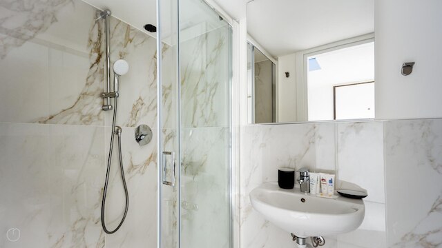 イタリアンウェイ - ザ B ビレッジ スーペリア - 5X