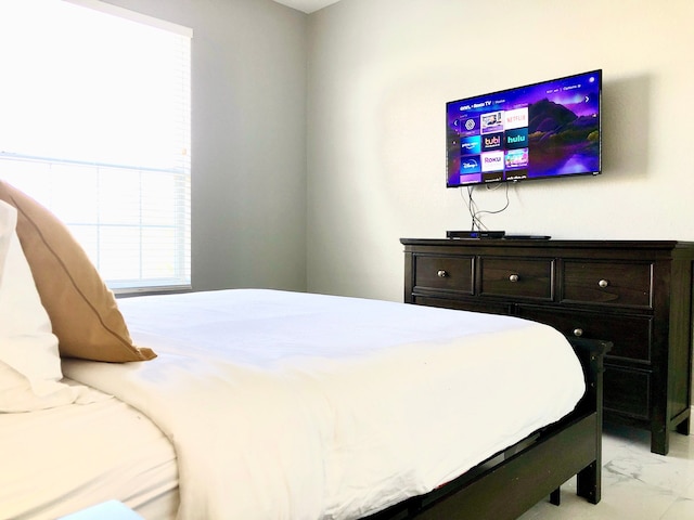 301 - スーパー クリーン & ビューティフルプールズ ジム レイク