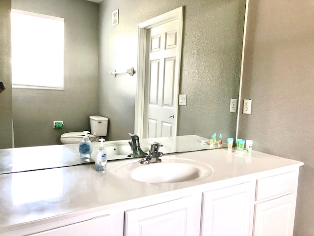 301 - スーパー クリーン & ビューティフルプールズ ジム レイク