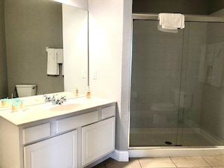 301 - スーパー クリーン & ビューティフルプールズ ジム レイク