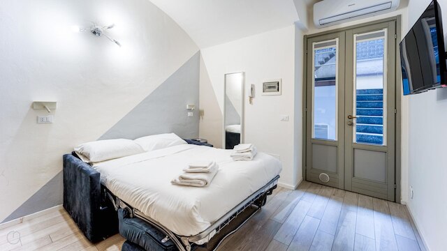 イタリアンウェイ - ザ B ビレッジ スタンダード - T2