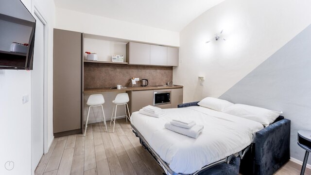 イタリアンウェイ - ザ B ビレッジ スタンダード - T2