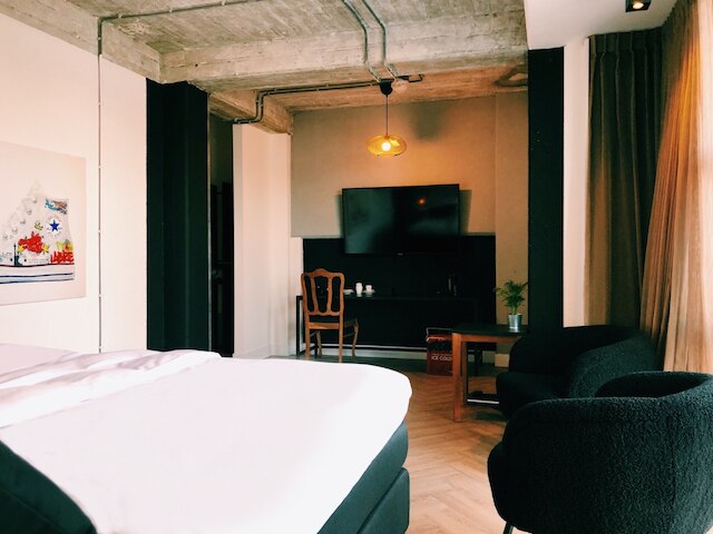 ベッドバイツ&ビジネスホテルロッテルダム