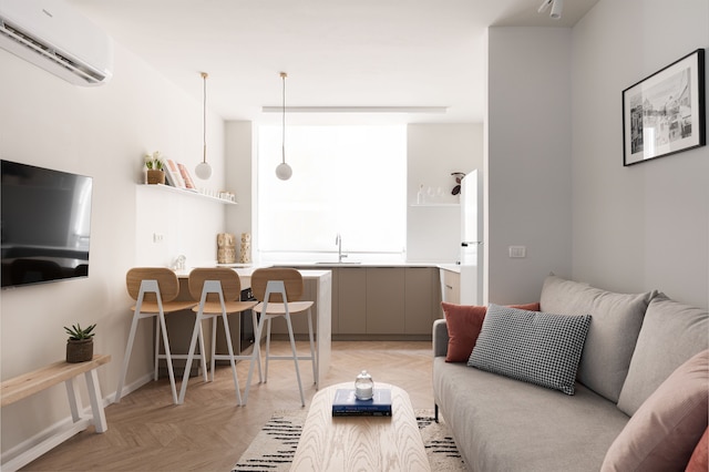 コージー サンクチュアリー ウィズ ア モダン ツイスト バイ シー エヌ レント