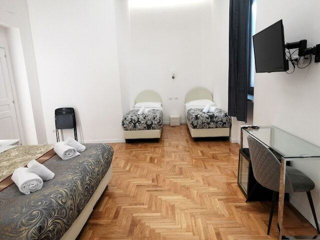 ナヴォナ セントラル レライス