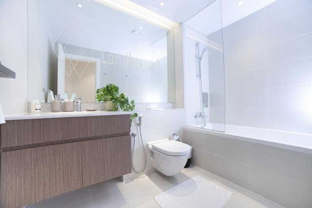 シグネチャー 2 ベッドルーム イン ポート デ ラ メール