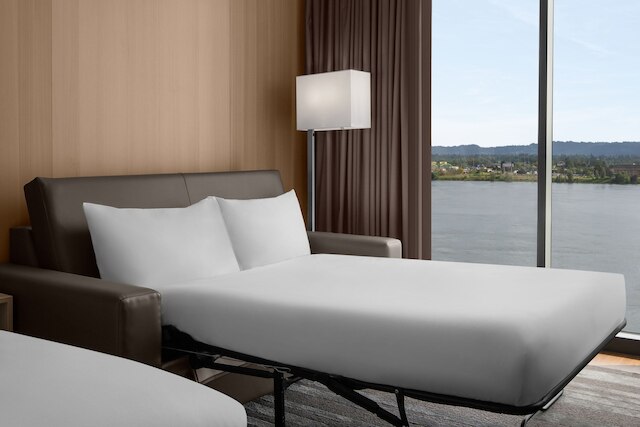 AC ホテル バンクーバー ウォーターフロント