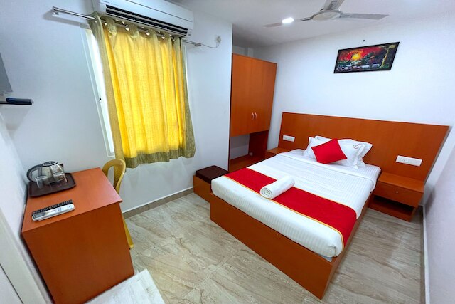 K11 エクスプレス - オップ エクスプレス アベニュー