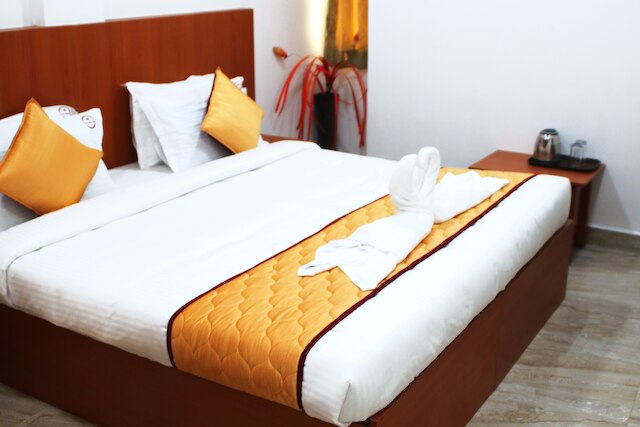 K11 エクスプレス - オップ エクスプレス アベニュー