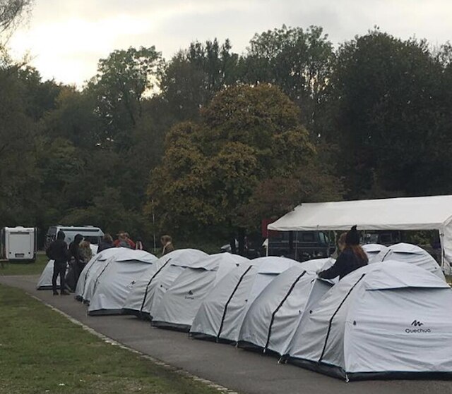 ザ・ハングオーバー・ホスピタル - ホステル