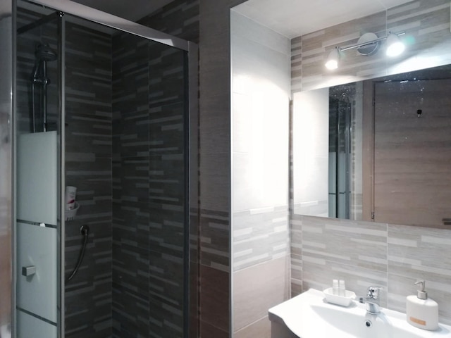 ヴィア ニロ 20 アパルタメント ピッコロ