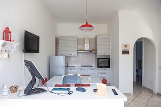 ヴィア マンチーニ 12 イン ナポリ