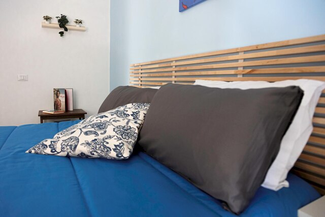 ヴィア マンチーニ 12 イン ナポリ