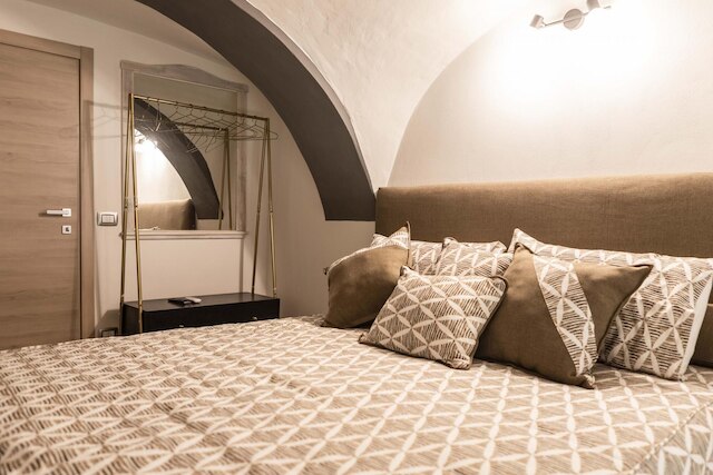 ヴィア ニロ 20 アパルタメント グランデ