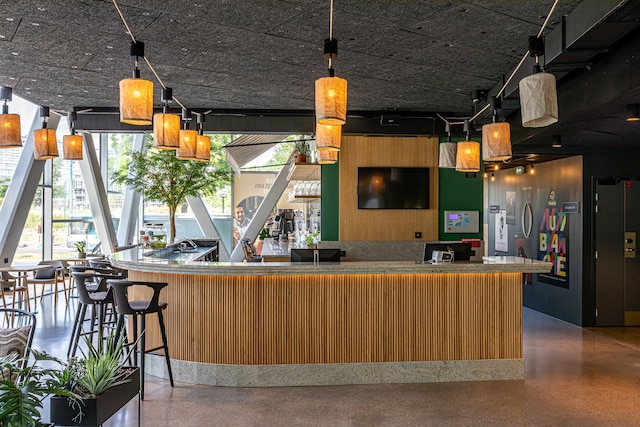 ベストウェスタン M トライズ パリ アスニエール