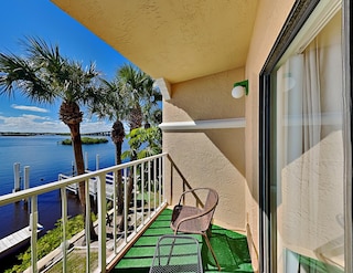 インターコースタル ドリームズ 201