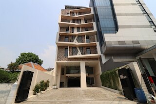 フラメンコ アーバン リビング