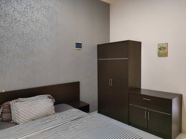 ロエマー モエシ メダン