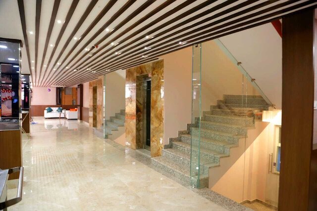 ザ パナッシュ ホテル & バンケッツ